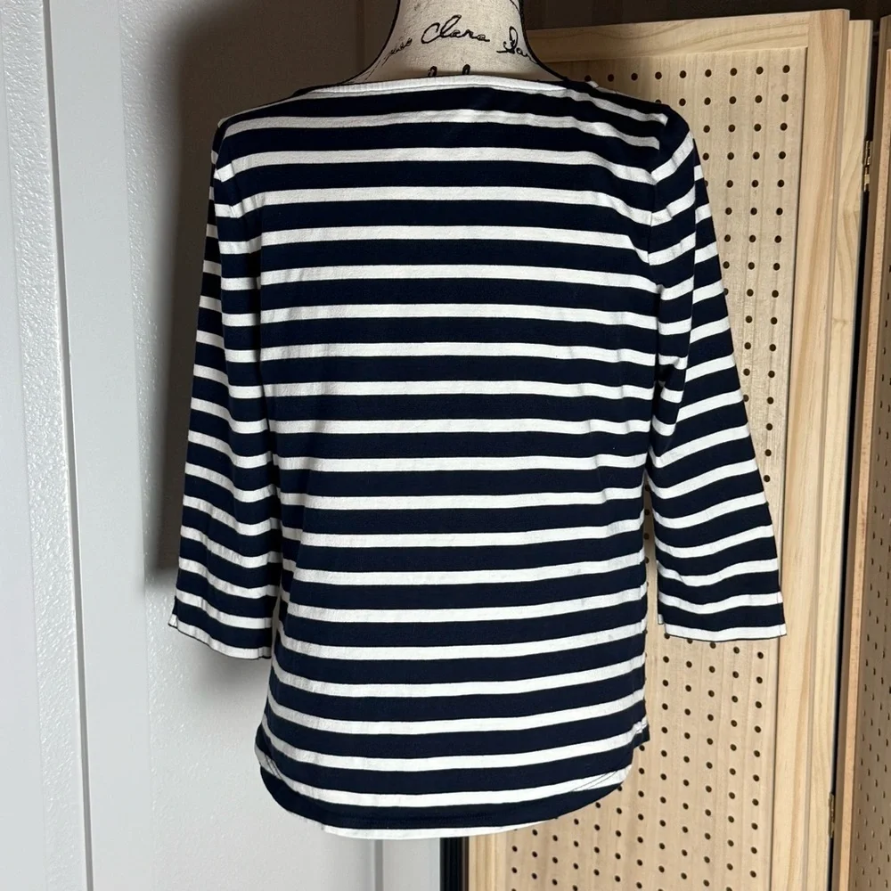 Talbots‎ Holiday Wreath Embroidered Striped Top – Women’s M – 100% Cotton - Picture 5 of 10